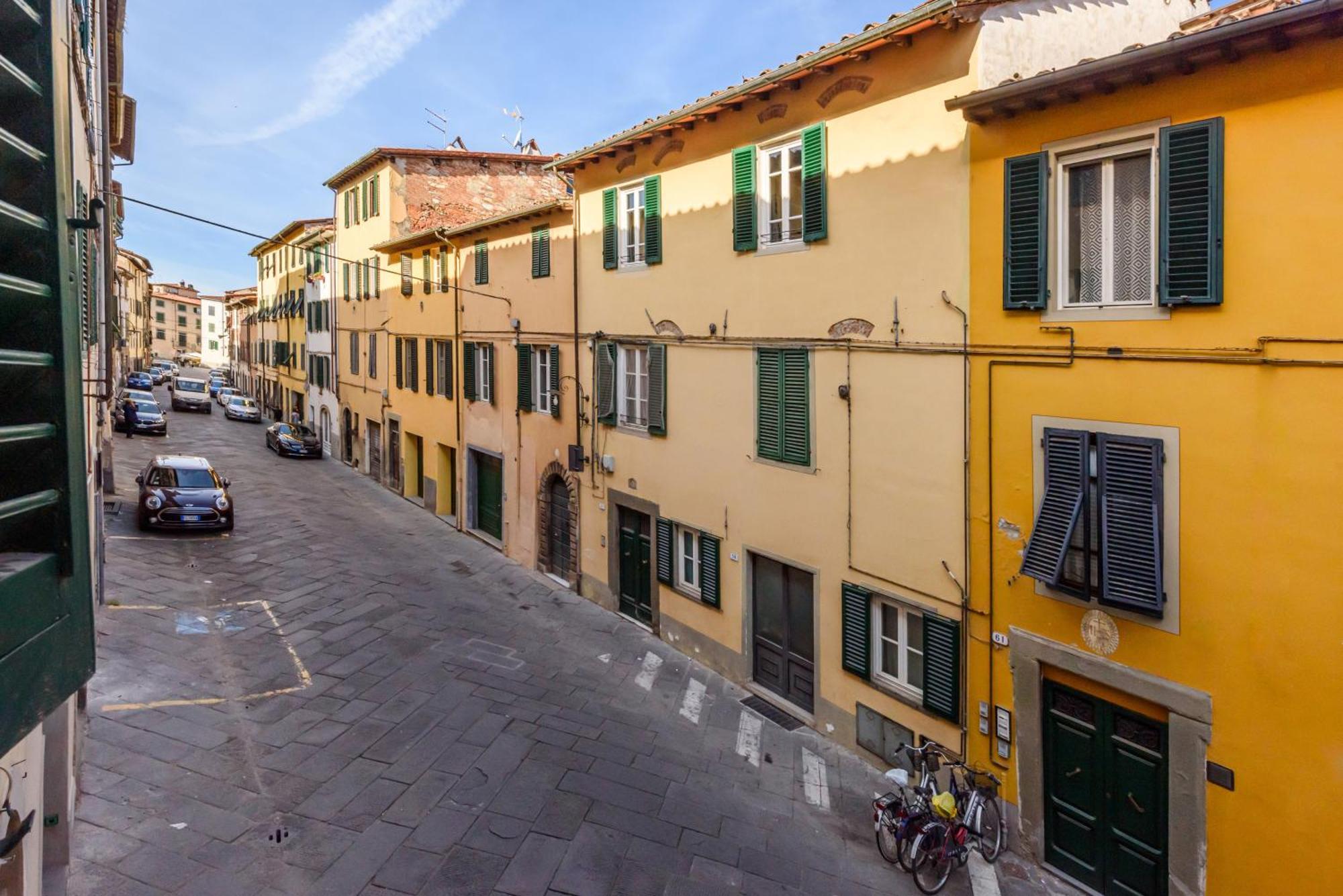 Heart Of Lucca Style Whitin The Walls Εξωτερικό φωτογραφία