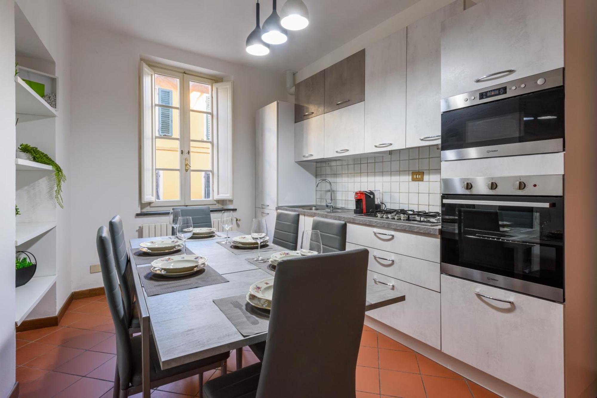 Heart Of Lucca Style Whitin The Walls Εξωτερικό φωτογραφία